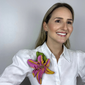 Lírio rosa c/folhagem