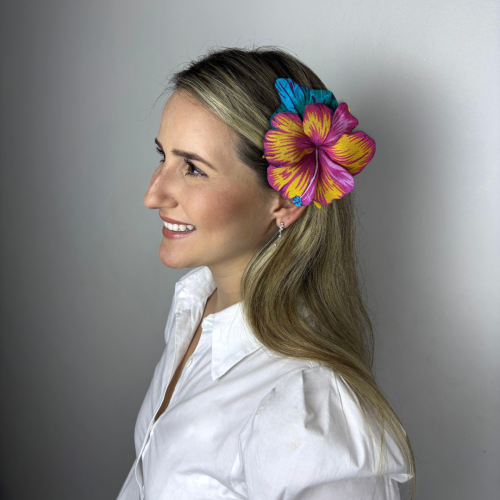 Hibisco rosa com folhagem azul4